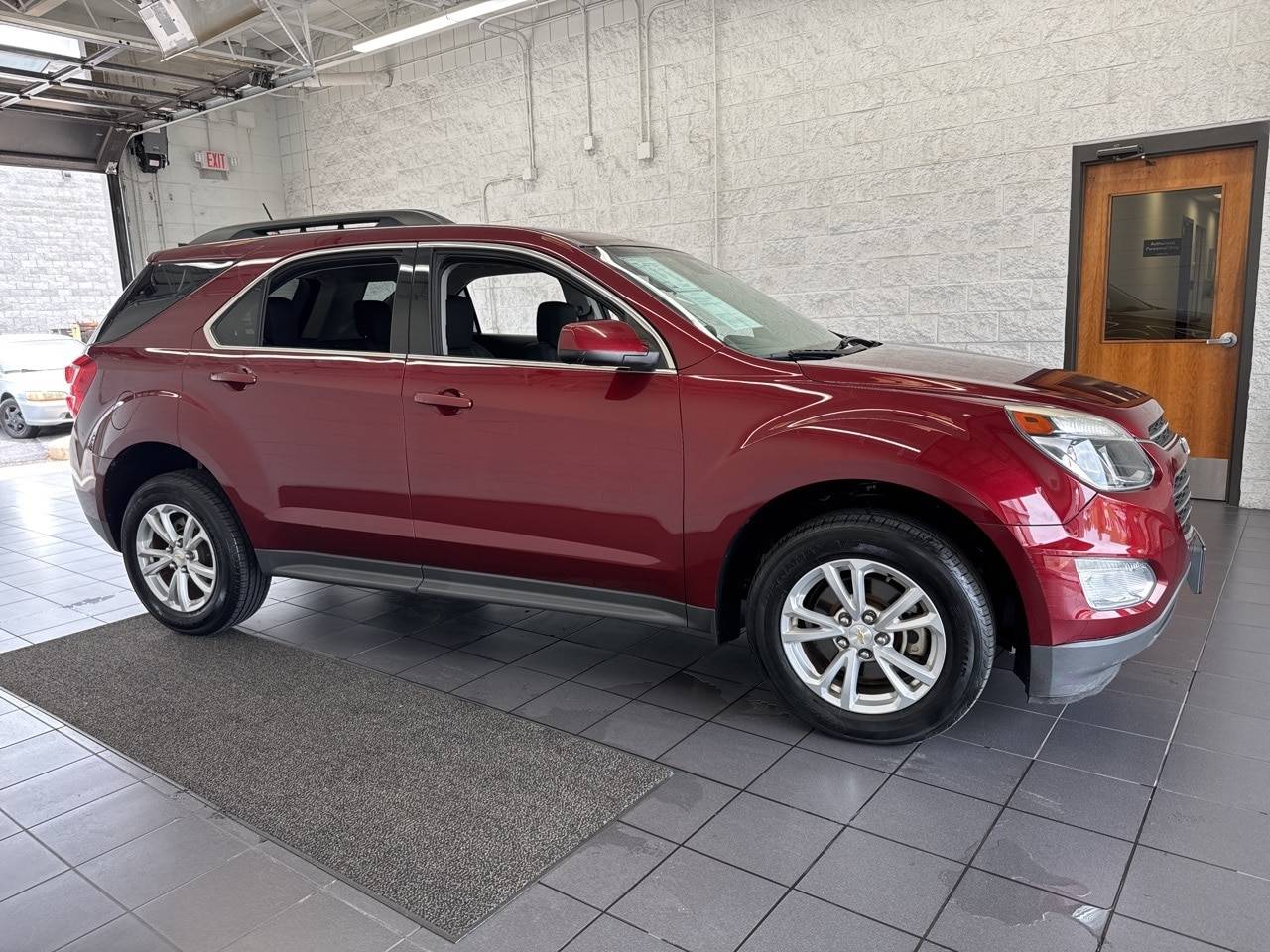 2016 Chevrolet Equinox LT — SUV — 90,274 mi — Springfield, MO