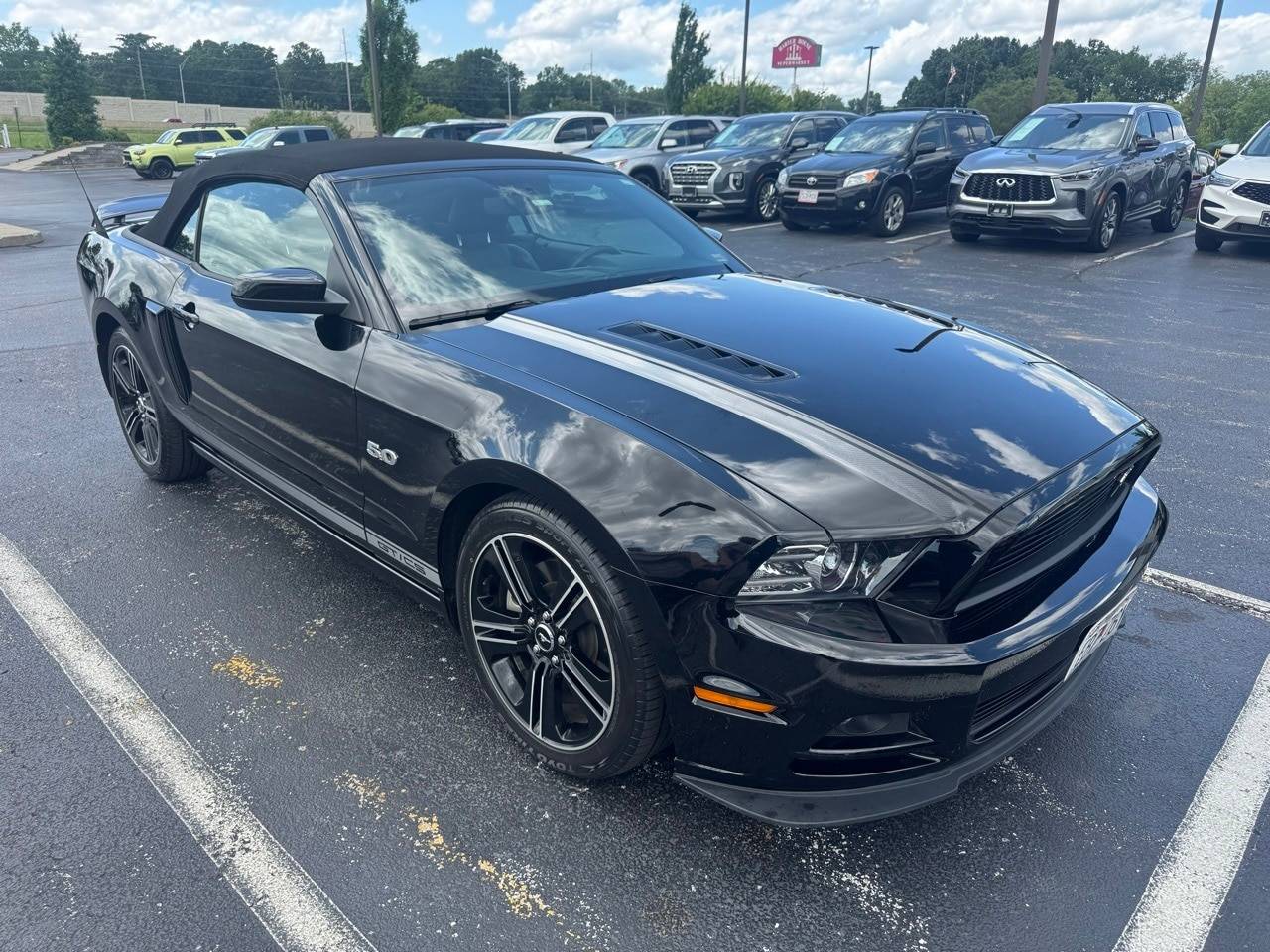 2013 Ford Mustang GT Premium — Convertible — 31,181 mi — Springfield, MO