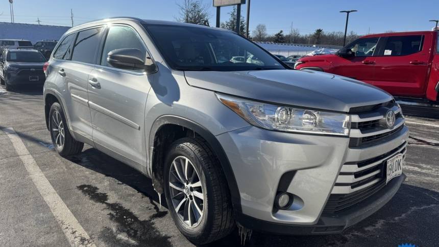 2019 Toyota Highlander XLE — SUV — 113,837 mi — Springfield, MO