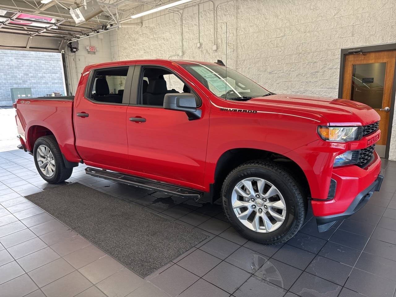2021 Chevrolet Silverado 1500 Custom — Pickup Truck — 80,686 mi — Springfield, MO