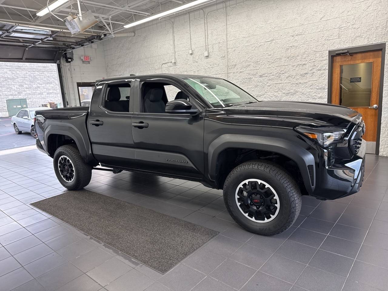 2024 Toyota Tacoma TRD Off Road — Pickup Truck — 18,801 mi — Springfield, MO