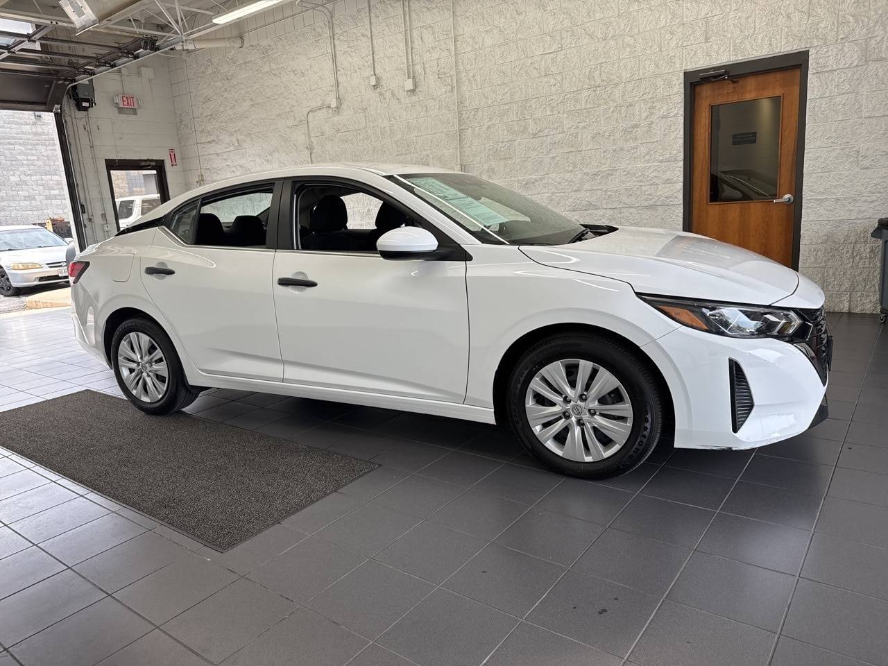2024 Nissan Sentra S — Sedan — 31,125 mi — Springfield, MO