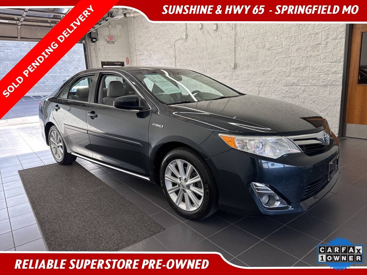 2014 Toyota Camry Hybrid XLE — Sedan — 142,055 mi — Springfield, MO