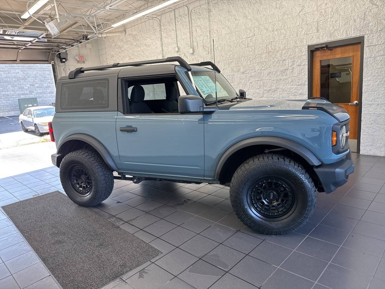 2022 Ford Bronco Base — SUV — 10,108 mi — Springfield, MO
