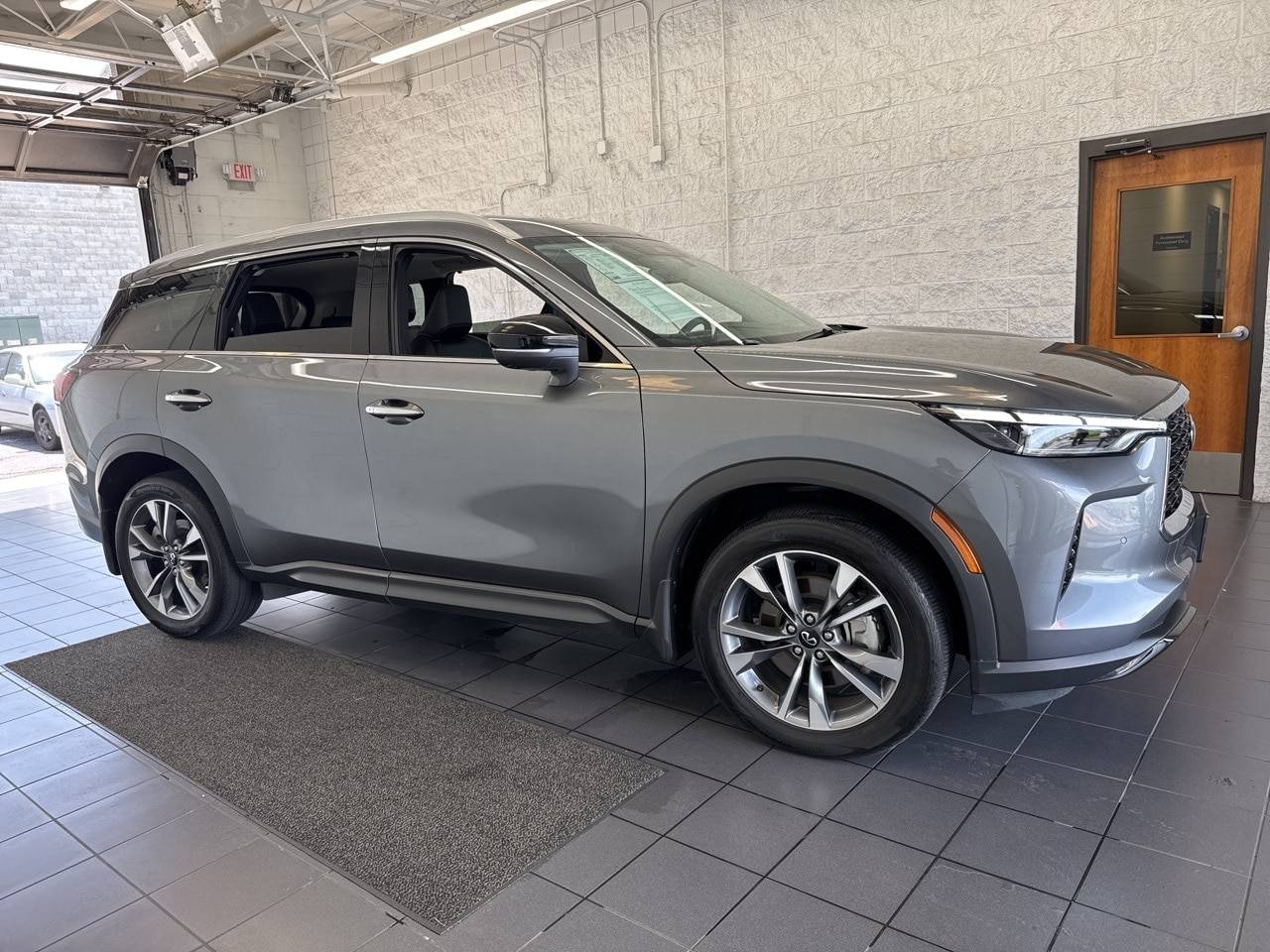 2024 INFINITI QX60 LUXE — SUV — 15,870 mi — Springfield, MO