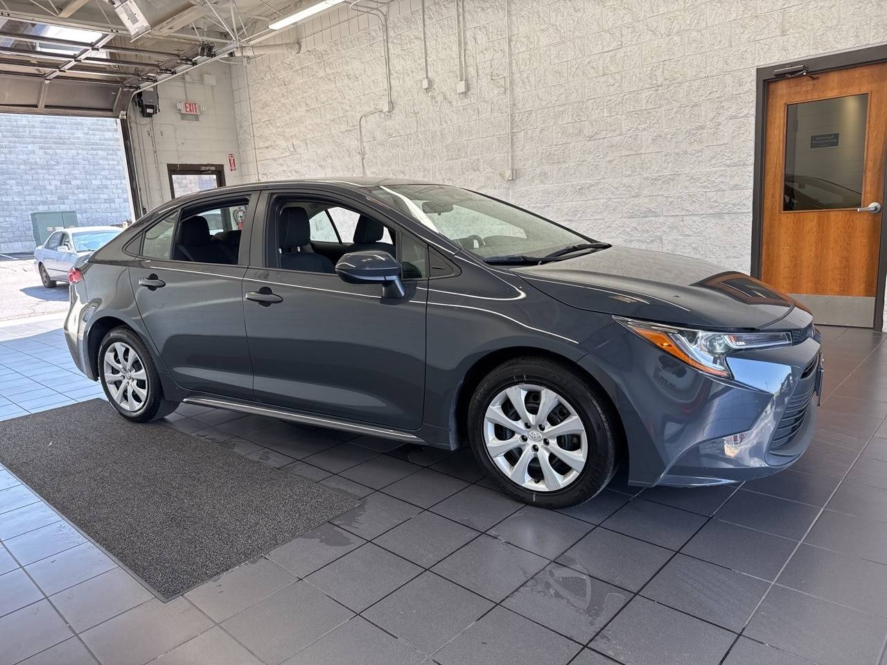 2024 Toyota Corolla LE — Sedan — 56,305 mi — Springfield, MO