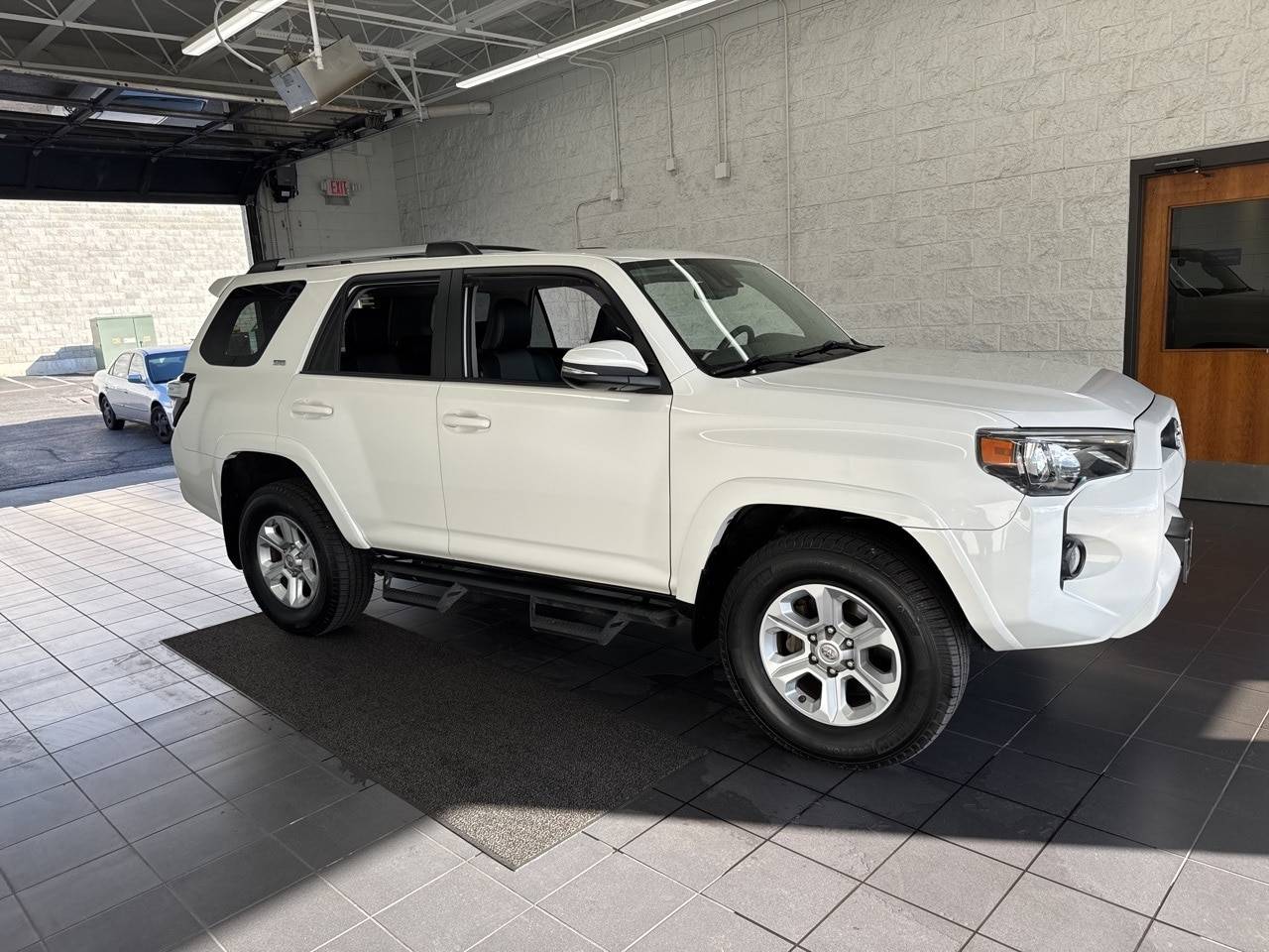 2020 Toyota 4Runner SR5 Premium — SUV — 96,262 mi — Springfield, MO