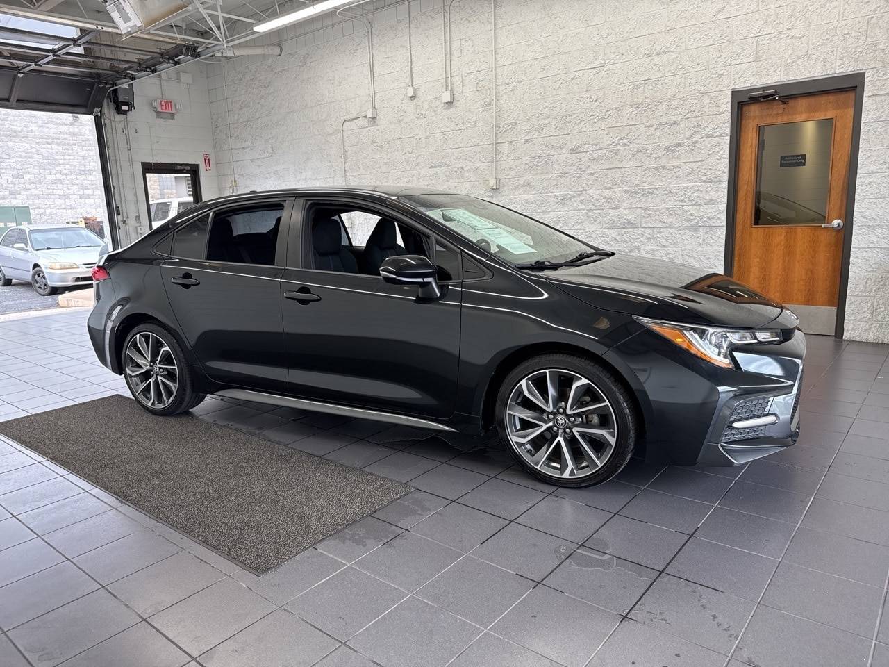 2021 Toyota Corolla SE — Sedan — 47,803 mi — Springfield, MO