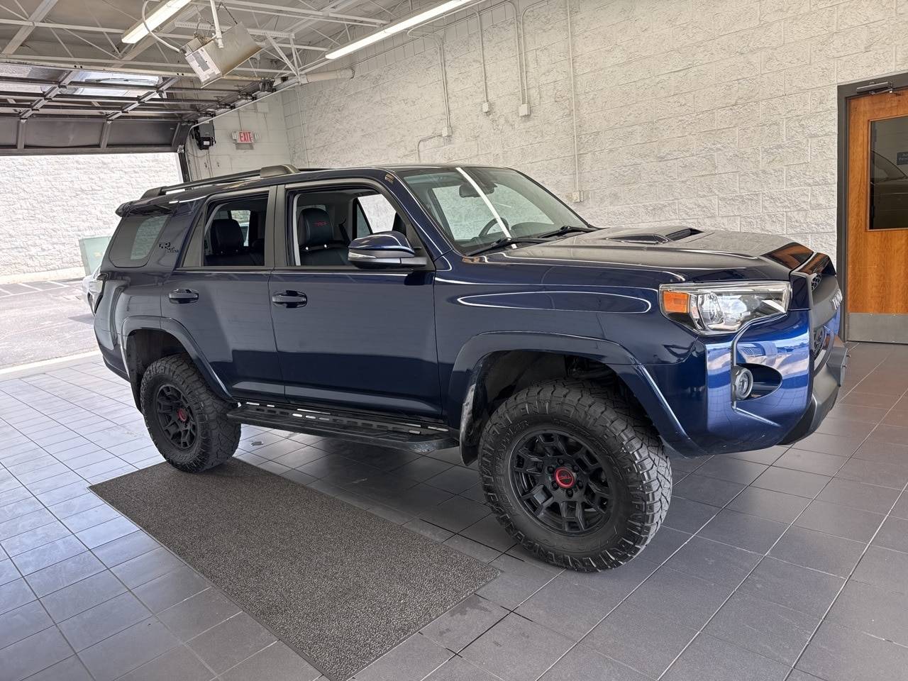 2022 Toyota 4Runner TRD Off Road Premium — SUV — 30,374 mi — Springfield, MO