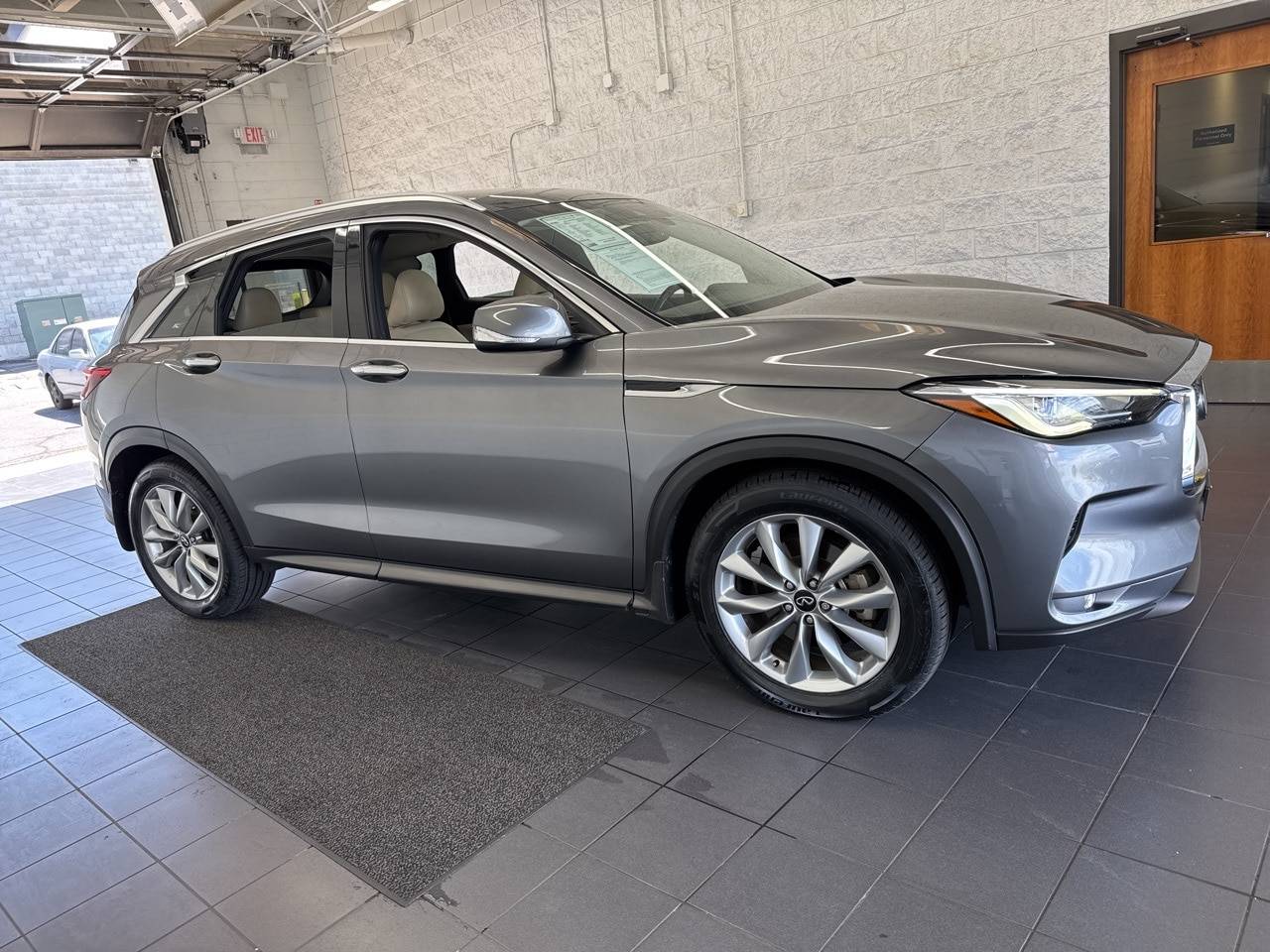 2021 INFINITI QX50 LUXE — SUV — 90,701 mi — Springfield, MO