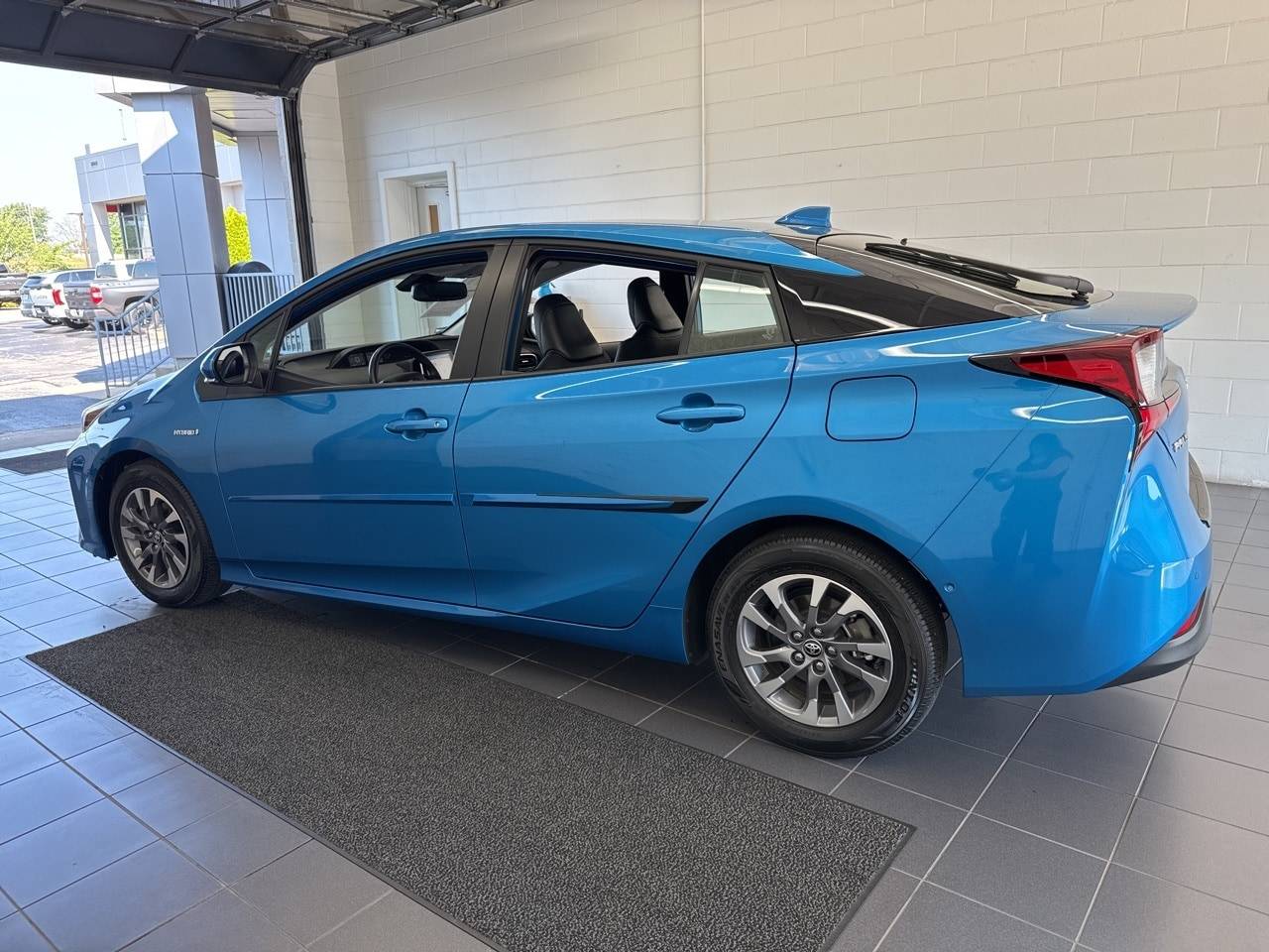 Thumbnail 5