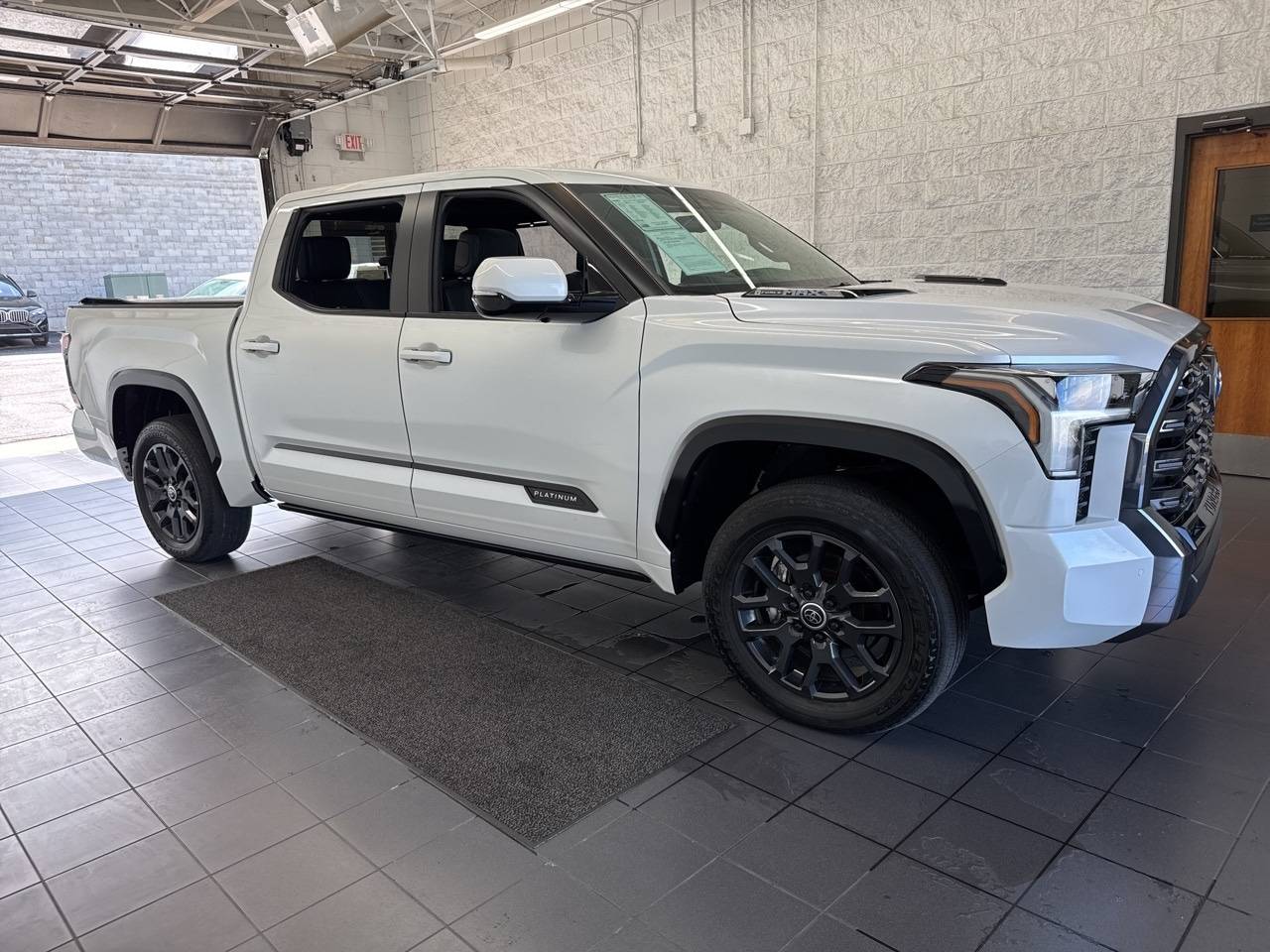 2024 Toyota Tundra Hybrid Platinum — Pickup Truck — 22,499 mi — Springfield, MO