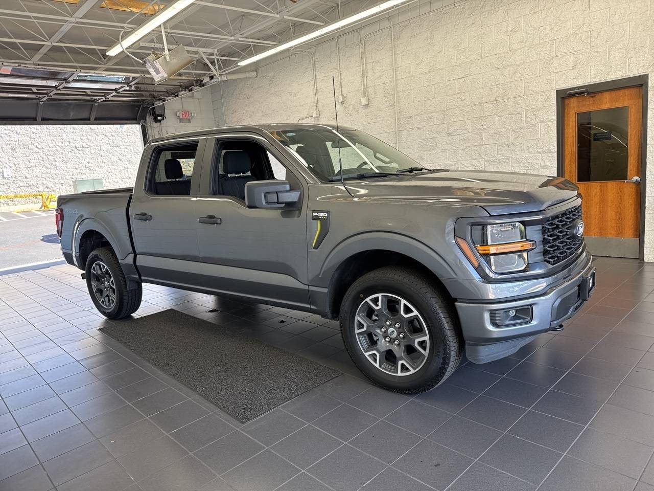 2024 Ford F-150 STX — Pickup Truck — 25,336 mi — Springfield, MO