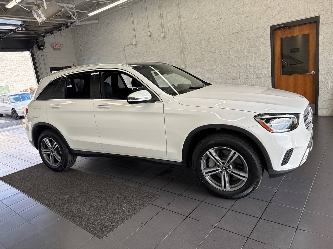 2020 Mercedes-Benz GLC GLC 300 — SUV — 51,999 mi — Springfield, MO