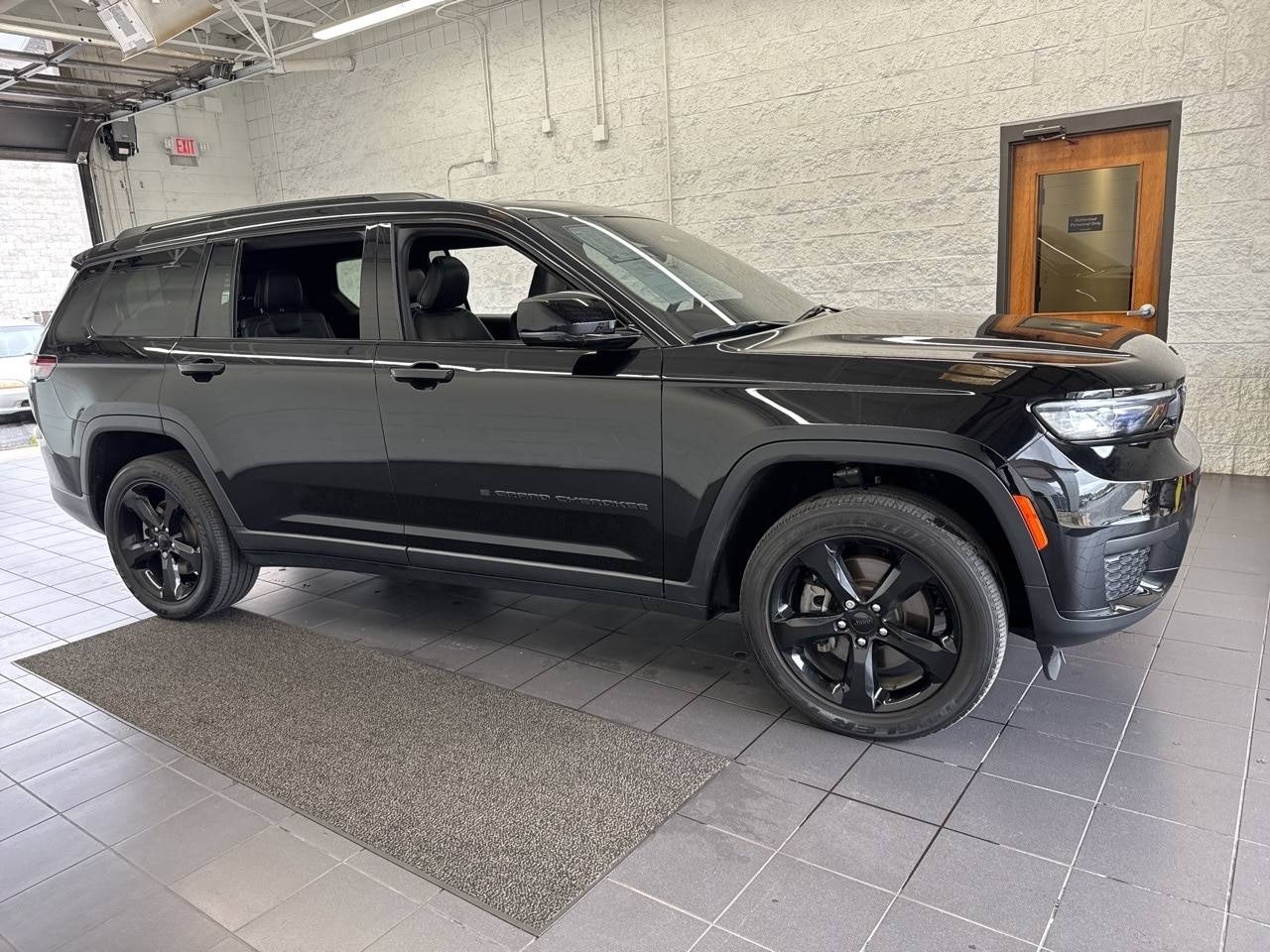 2023 Jeep Grand Cherokee Altitude — SUV — 38,138 mi — Springfield, MO