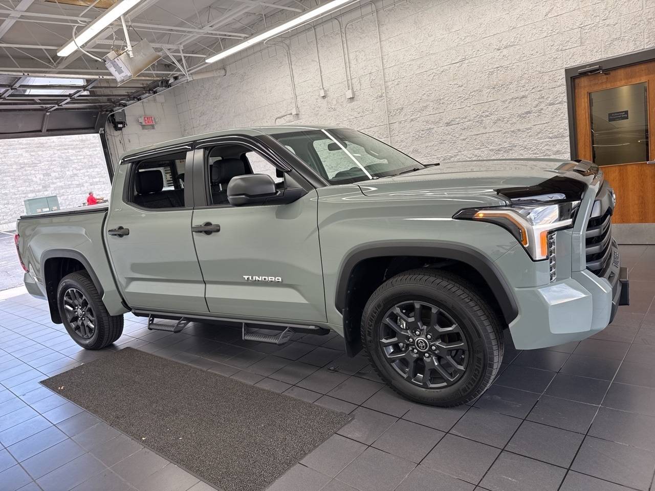 2024 Toyota Tundra SR5 — Pickup Truck — 12,889 mi — Springfield, MO