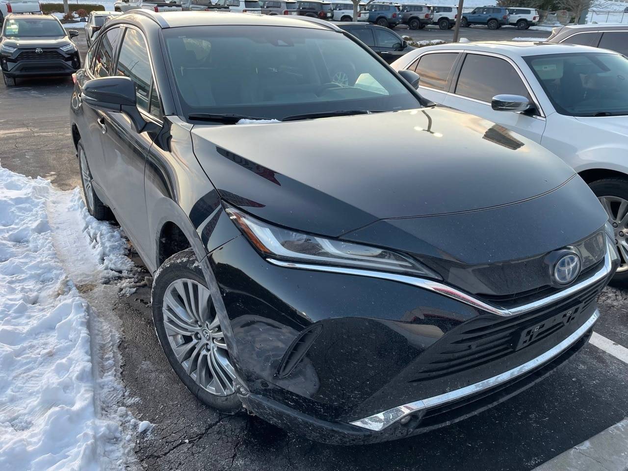 2023 Toyota Venza XLE — SUV — 10,478 mi — Springfield, MO