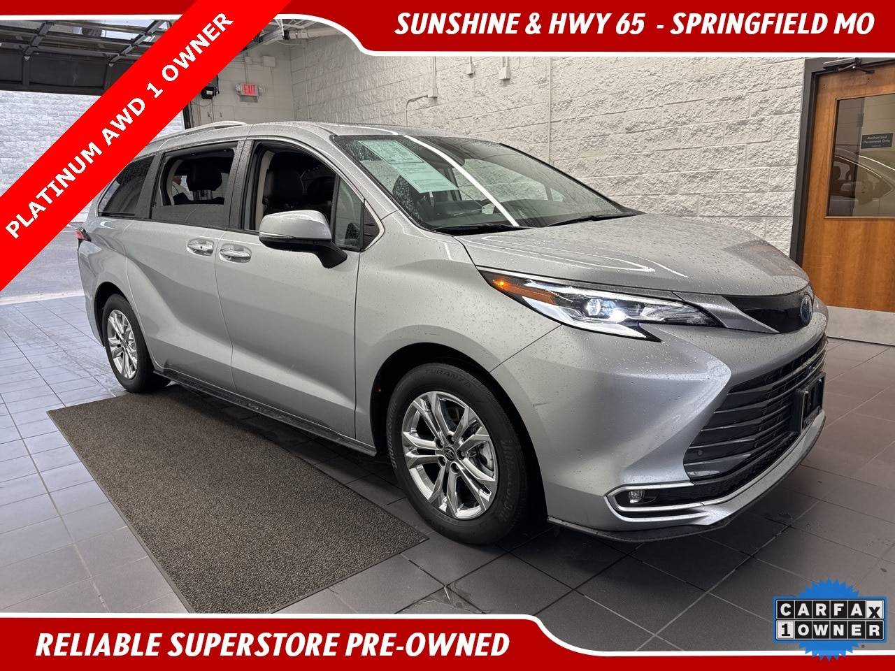 2023 Toyota Sienna Platinum — Minivan — 43,447 mi — Springfield, MO