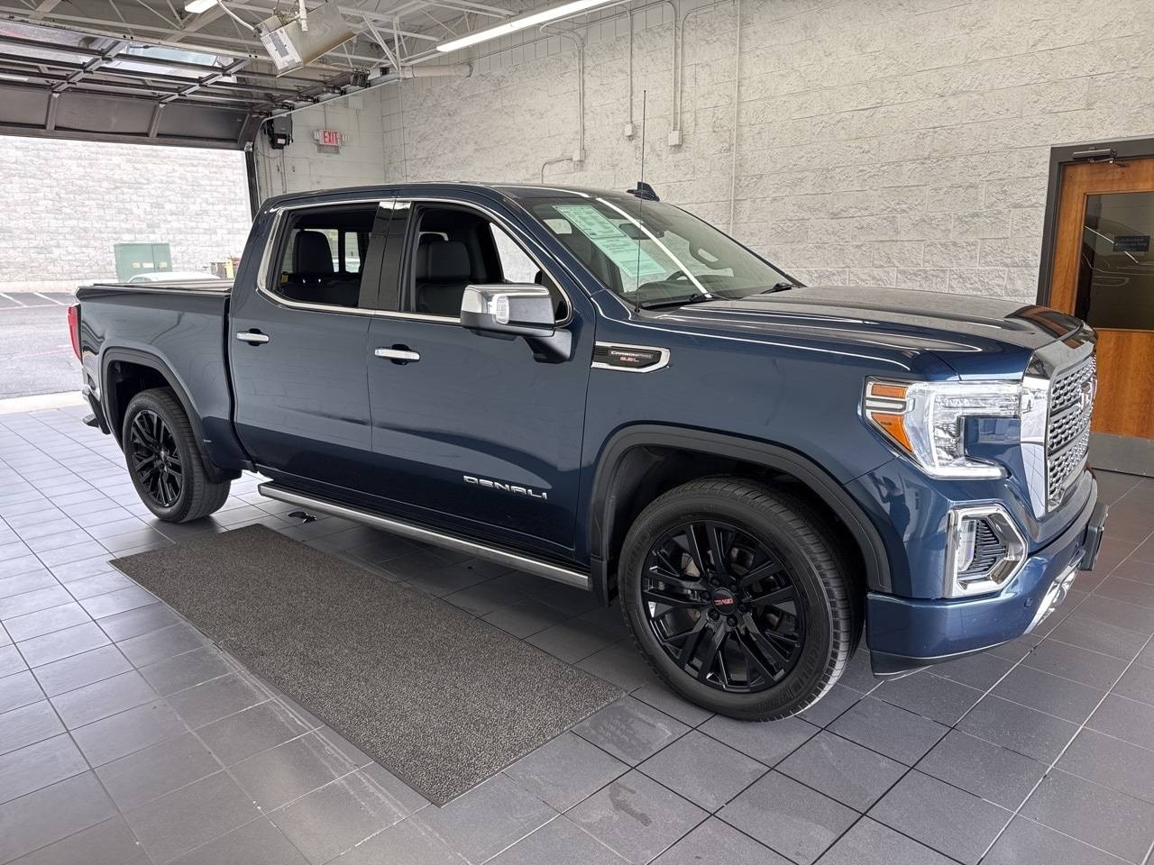 2022 GMC Sierra 1500 Limited Denali — Pickup Truck — 92,072 mi — Springfield, MO