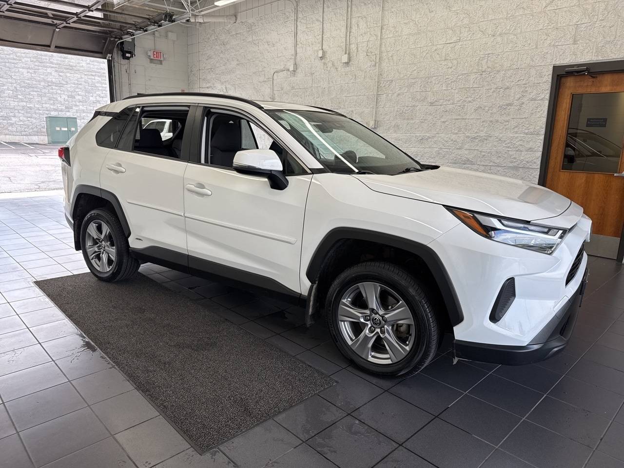 2022 Toyota RAV4 Hybrid XLE — SUV — 80,532 mi — Springfield, MO