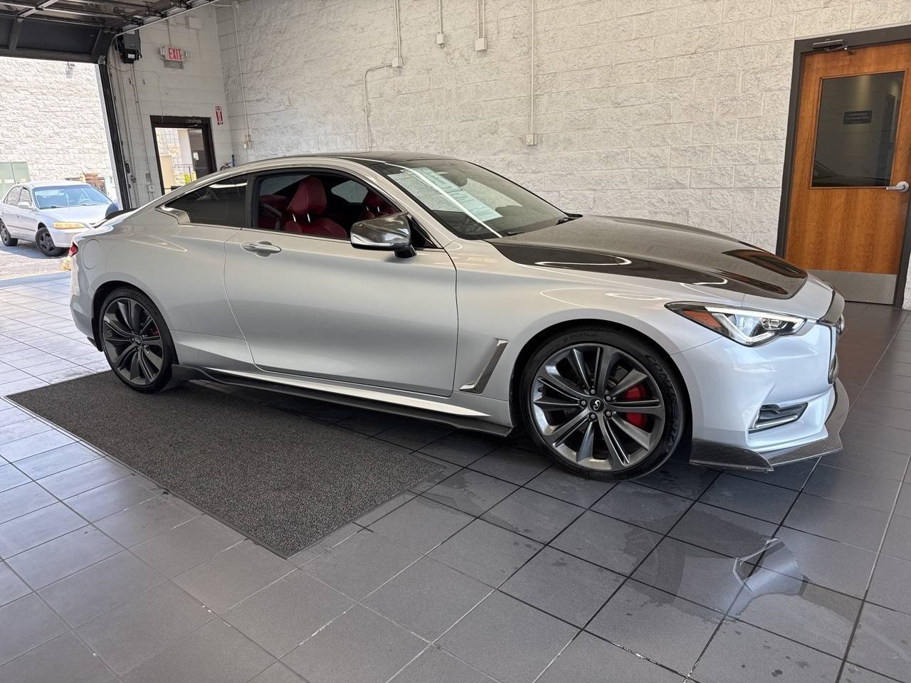 2018 INFINITI Q60 RED SPORT 400 — Coupe — 67,500 mi — Springfield, MO