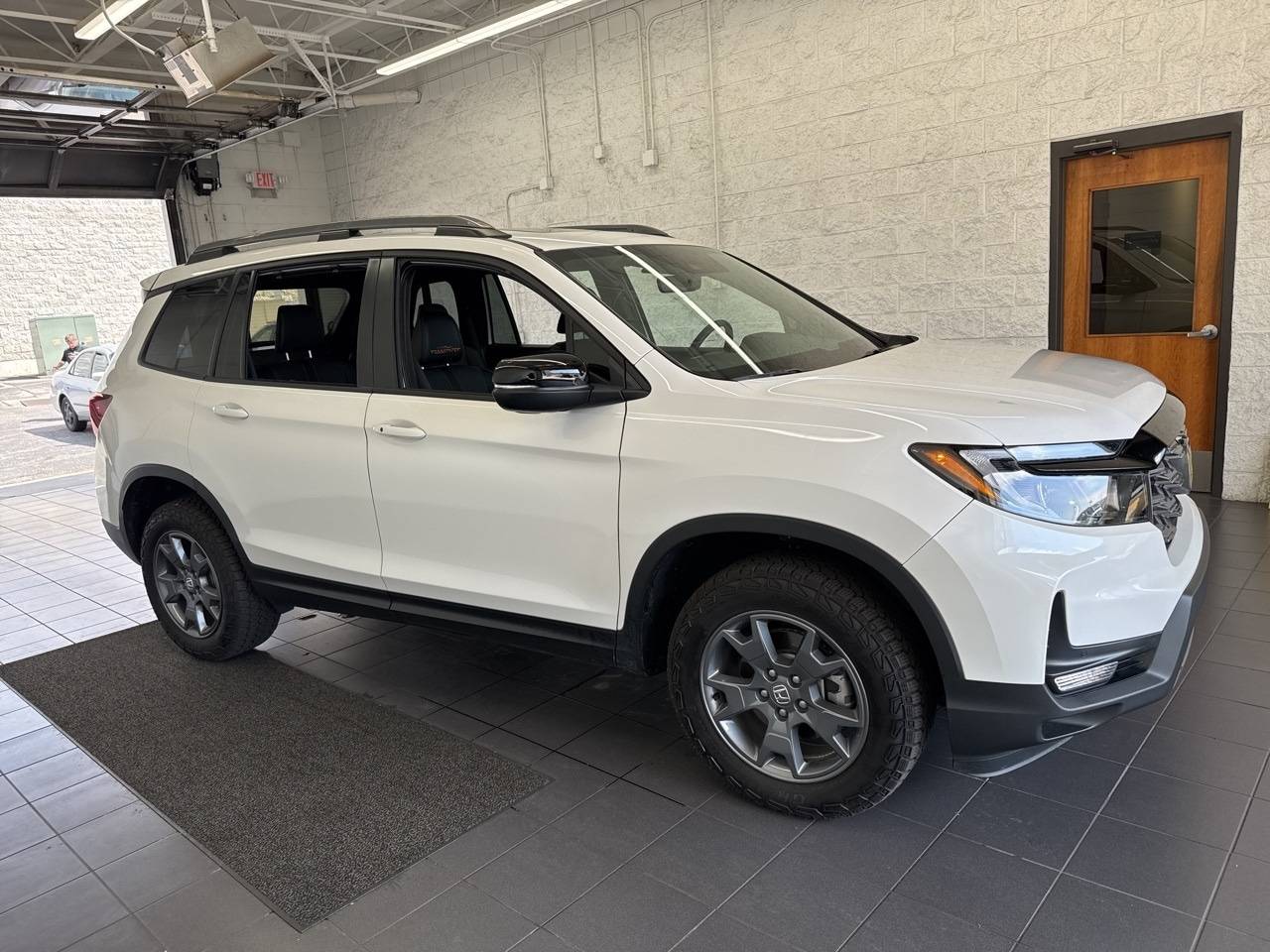 2025 Honda Passport TrailSport — SUV — 4,543 mi — Springfield, MO