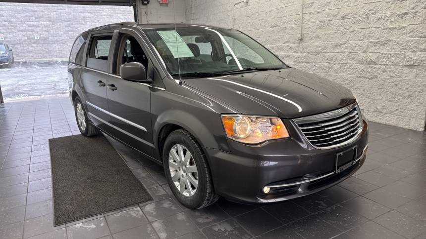 2016 Chrysler Town & Country Touring — Minivan — 85,123 mi — Springfield, MO