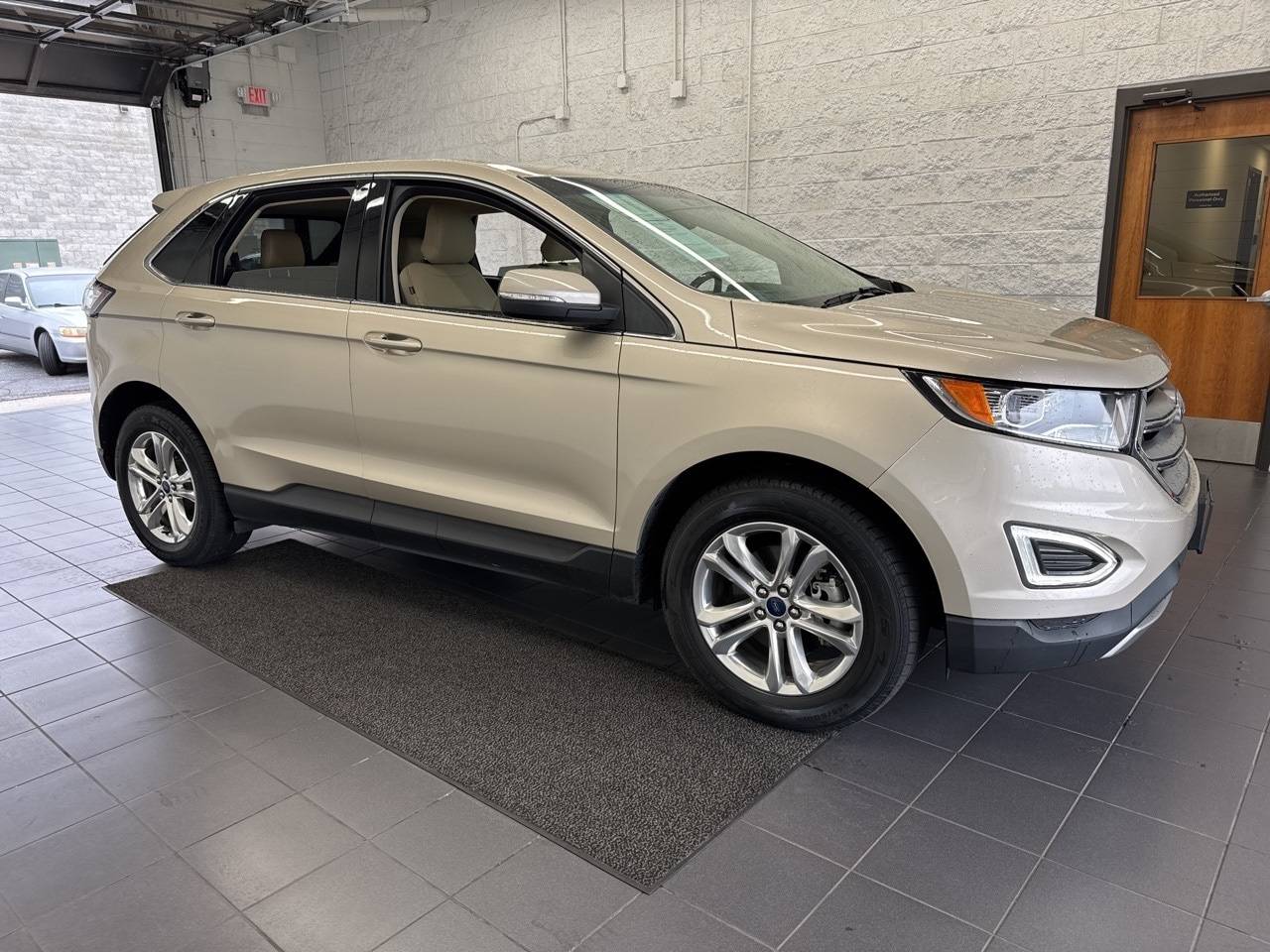 2017 Ford Edge SEL — SUV — 84,289 mi — Springfield, MO