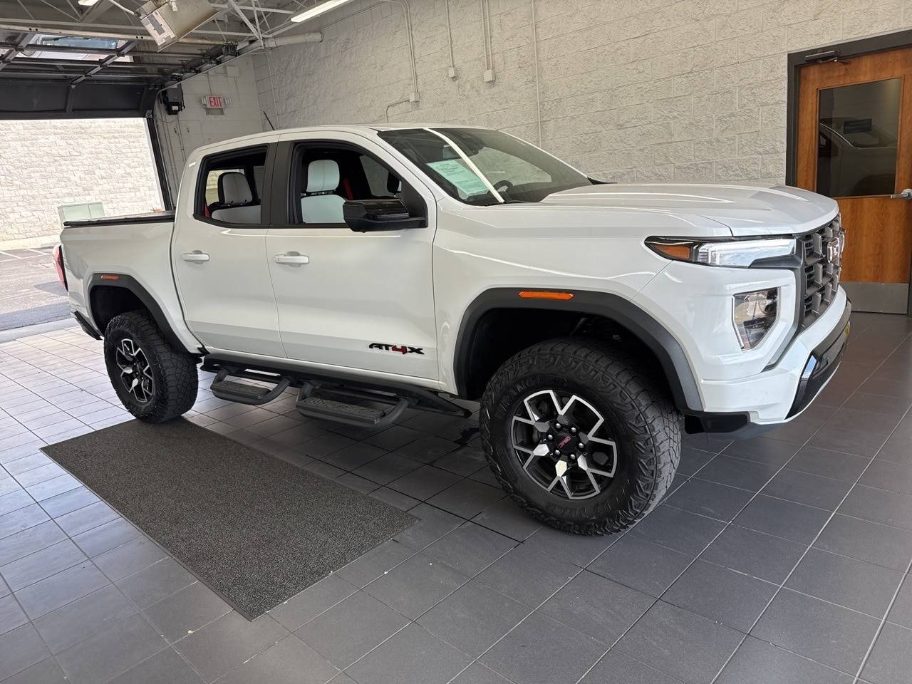 2024 GMC Canyon AT4X — Pickup Truck — 48,874 mi — Springfield, MO