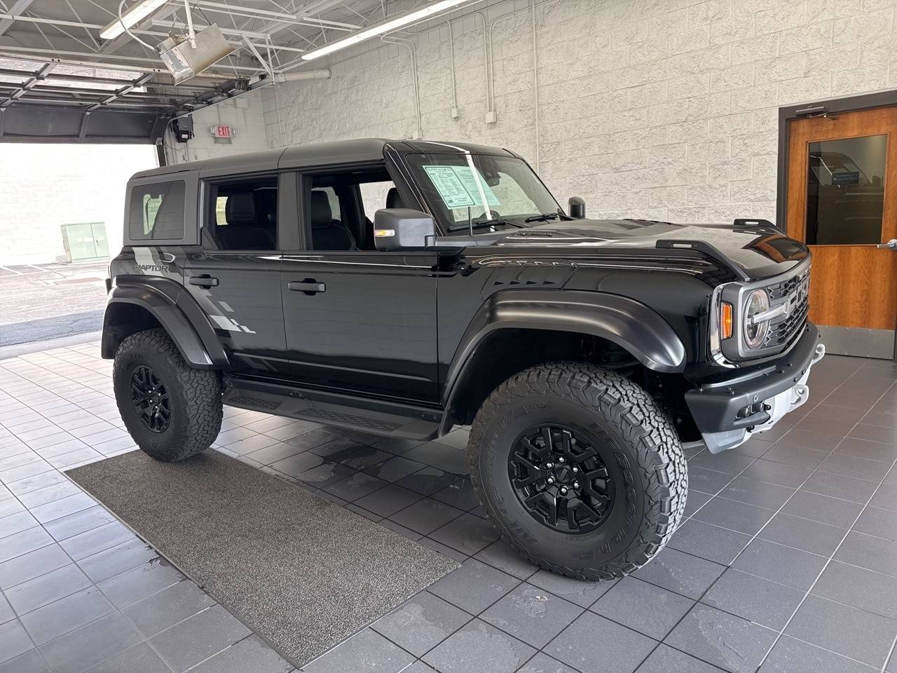 2024 Ford Bronco Raptor — SUV — 8,282 mi — Springfield, MO