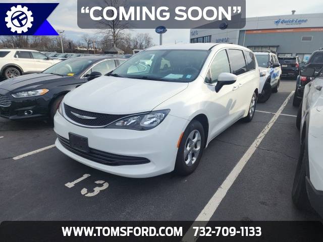 2017 Chrysler Pacifica LX — Minivan — 47,218 mi — Keyport, NJ
