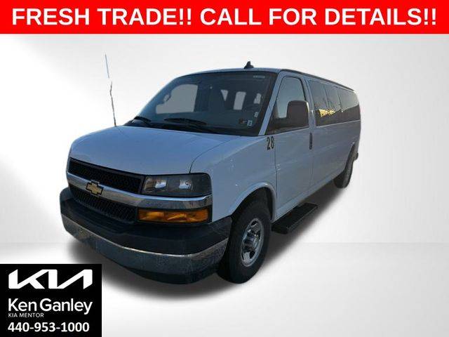2018 Chevrolet Express Passenger LT — Passenger Van — 59,181 mi — Mentor, OH