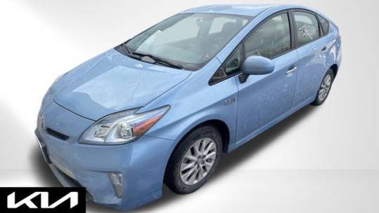 2014 Toyota Prius Advanced — Hatchback — 140,626 mi — Mentor, OH