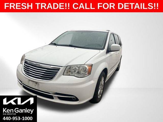 2014 Chrysler Town & Country Touring — Minivan — 68,138 mi — Mentor, OH