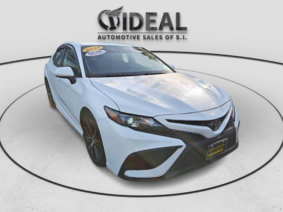 2021 Toyota Camry SE — Sedan — 69,061 mi — Staten Island, NY