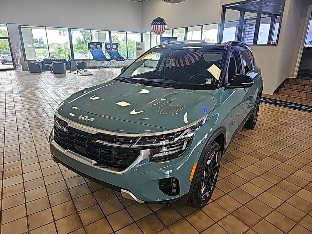 2025 Kia Seltos SX — SUV — 561 mi — Muncie, IN