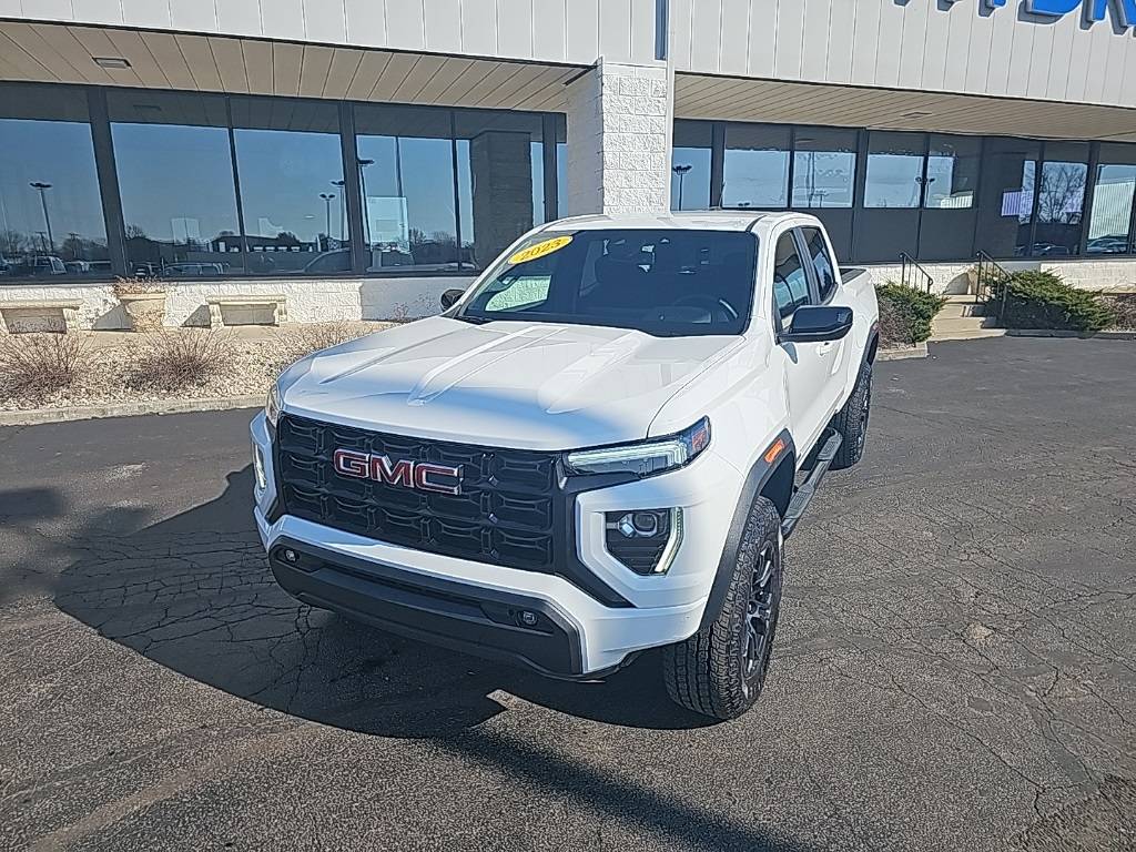 2023 GMC Canyon Elevation — Pickup Truck — 10,261 mi — Muncie, IN