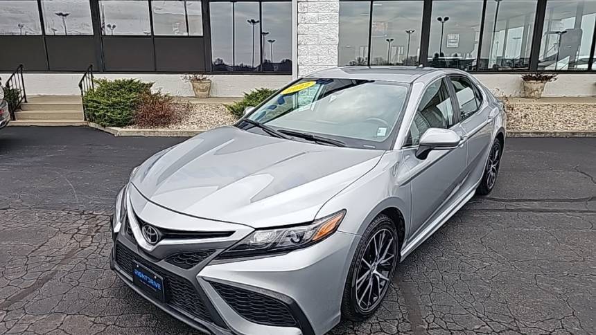 2022 Toyota Camry SE — Sedan — 63,195 mi — Muncie, IN