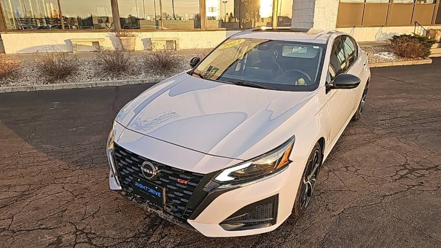 2023 Nissan Altima SR — Sedan — 44,371 mi — Muncie, IN