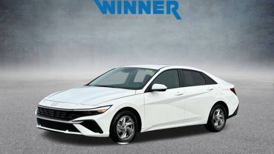 2024 Hyundai Elantra SE — Sedan — 8,888 mi — Dover, DE