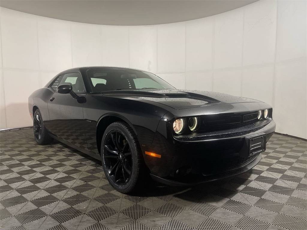 2018 Dodge Challenger R/T — Coupe — 76,675 mi — Bloomington, MN