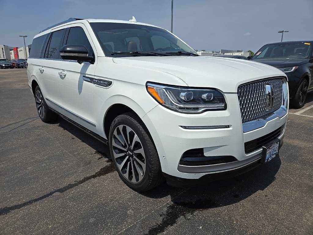 2022 Lincoln Navigator Reserve — SUV — 27,307 mi — Bloomington, MN