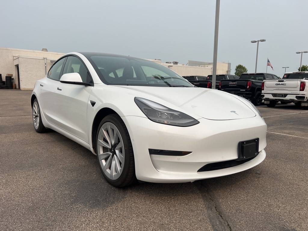 2022 Tesla Model 3 Long Range — Sedan — 25,747 mi — Bloomington, MN