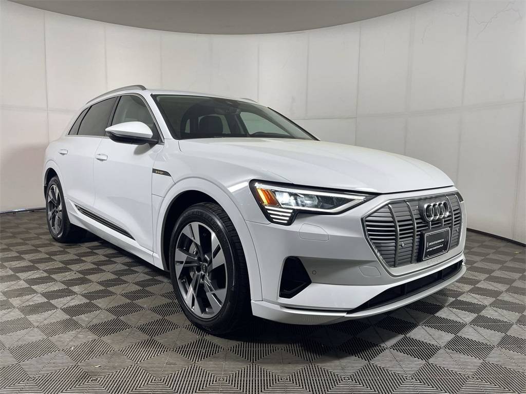 2022 Audi e-tron Premium — SUV — 35,665 mi — Bloomington, MN