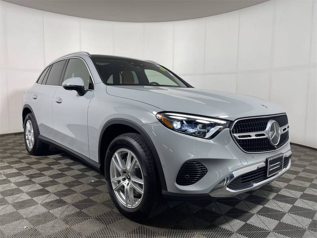 2025 Mercedes-Benz GLC GLC 300 — SUV — 3,825 mi — Bloomington, MN