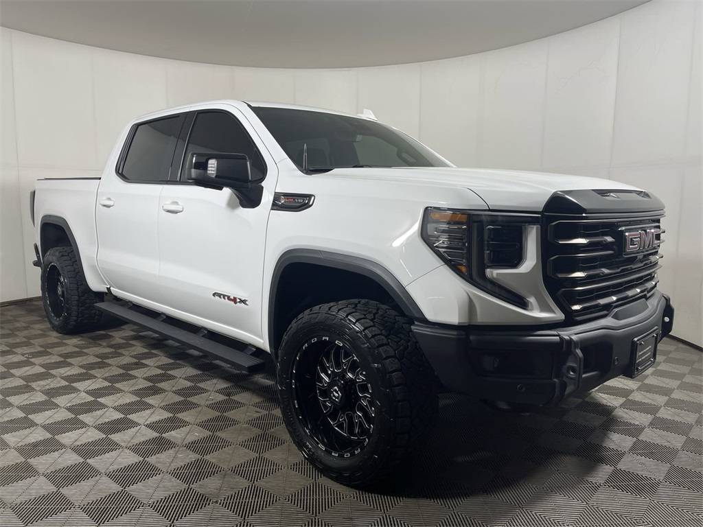2023 GMC Sierra 1500 AT4X — Pickup Truck — 45,754 mi — Bloomington, MN