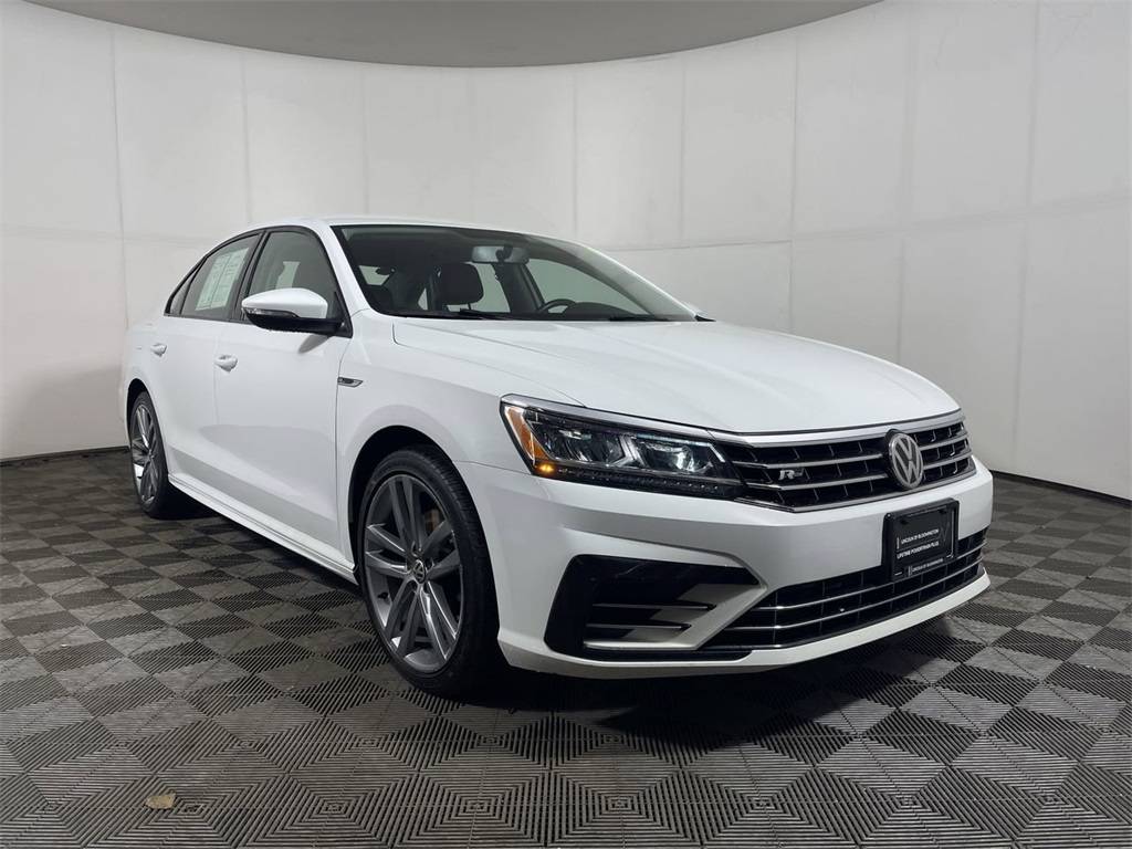 2018 Volkswagen Passat R-Line — Sedan — 82,294 mi — Bloomington, MN
