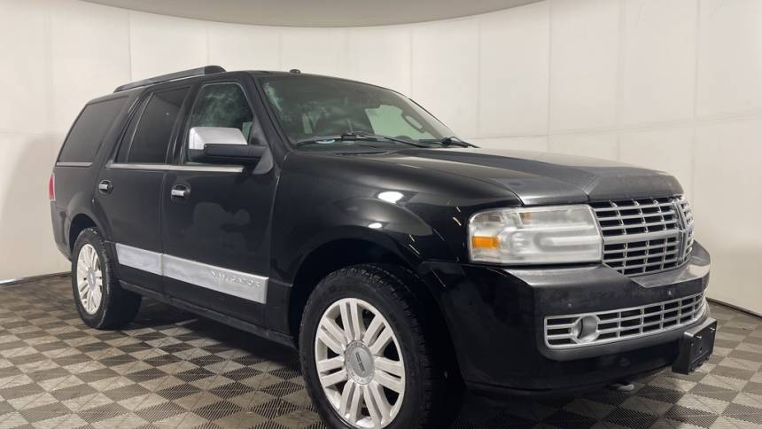 2013 Lincoln Navigator Base