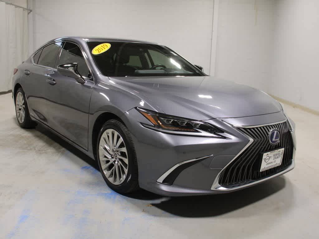 2019 Lexus ES ES 300h Ultra Luxury — Sedan — 34,887 mi — Darien, CT