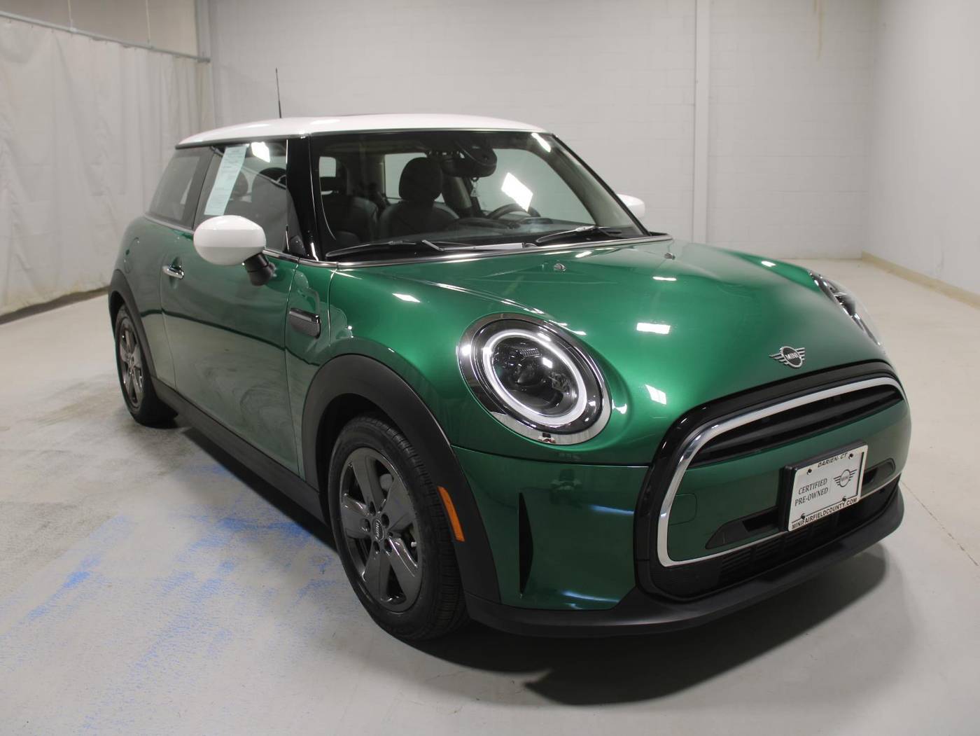 2023 MINI Hardtop Cooper — Hatchback — 29,245 mi — Darien, CT